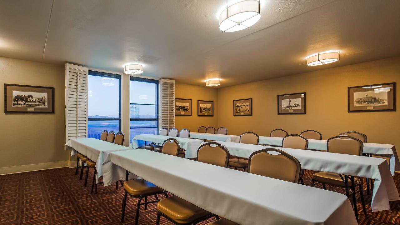 Holiday Inn Express & Suites Phoenix - Tempe, An Ihg Hotel Εξωτερικό φωτογραφία