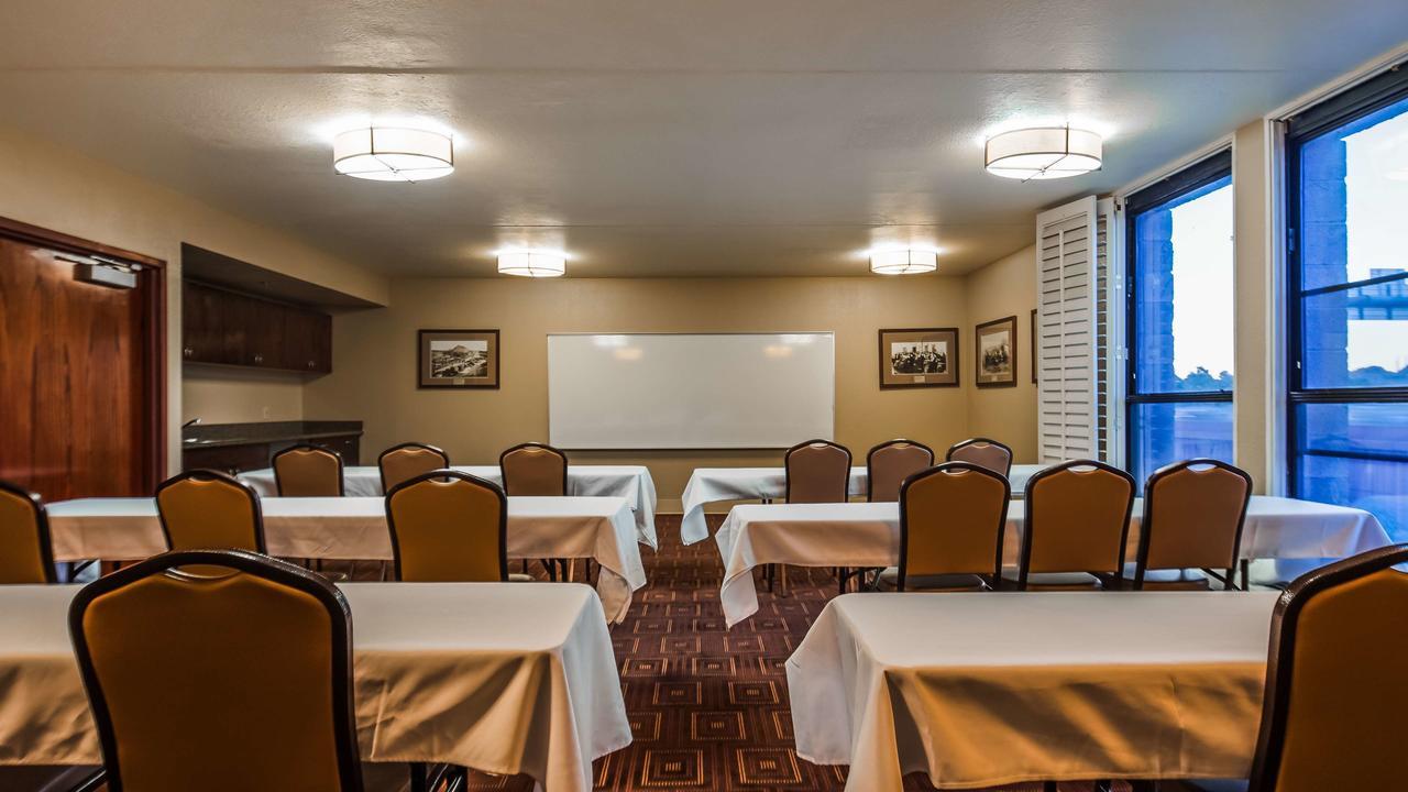 Holiday Inn Express & Suites Phoenix - Tempe, An Ihg Hotel Εξωτερικό φωτογραφία